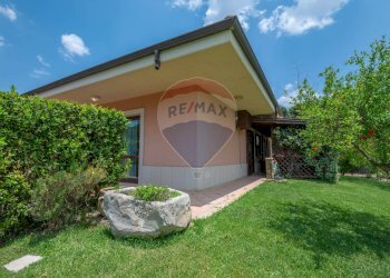 Casa all\'aperto - Villa a Schiera via Bouganvillea
 
10A, Caltagirone - foto 22