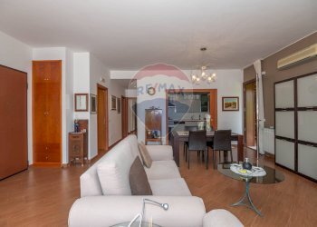 Sala da pranzo - Villa a Schiera via Bouganvillea
 
10A, Caltagirone - foto 25