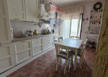 Cucina - Quadrilocale Via Cesare Battisti
 
34, Belpasso - foto 17