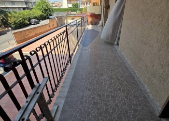 Balcone - Quadrilocale Via Cesare Battisti
 
34, Belpasso - foto 21