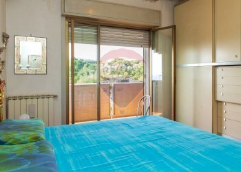 Camera / camera da letto - Trilocale via acicastello
 
91, Aci Castello - foto 11