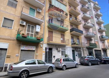 Edificio all\'aperto - Appartamento via XIV ottobre
 
54, Augusta - foto 3