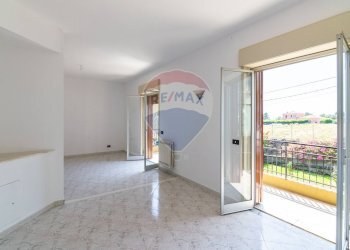 Stanza vuota - Quadrilocale Strada 4 Femminamorta
 
337, Riposto - foto 7