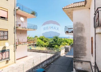 Edificio all\'aperto - Quadrilocale Strada 4 Femminamorta
 
337, Riposto - foto 18