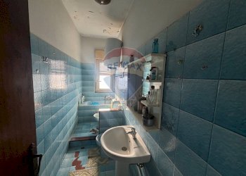 Bagno - Trilocale Via Conte Di Torino
 
63, Catania - foto 14