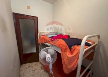 Camera / camera da letto - Trilocale Via Conte Di Torino
 
63, Catania - foto 17