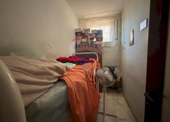 Camera / camera da letto - Trilocale Via Conte Di Torino
 
63, Catania - foto 18