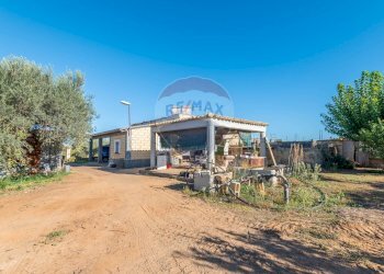 Casa all\'aperto - Terreno agricolo Contrada Piano Pistone
sn, Caltagirone - foto 12