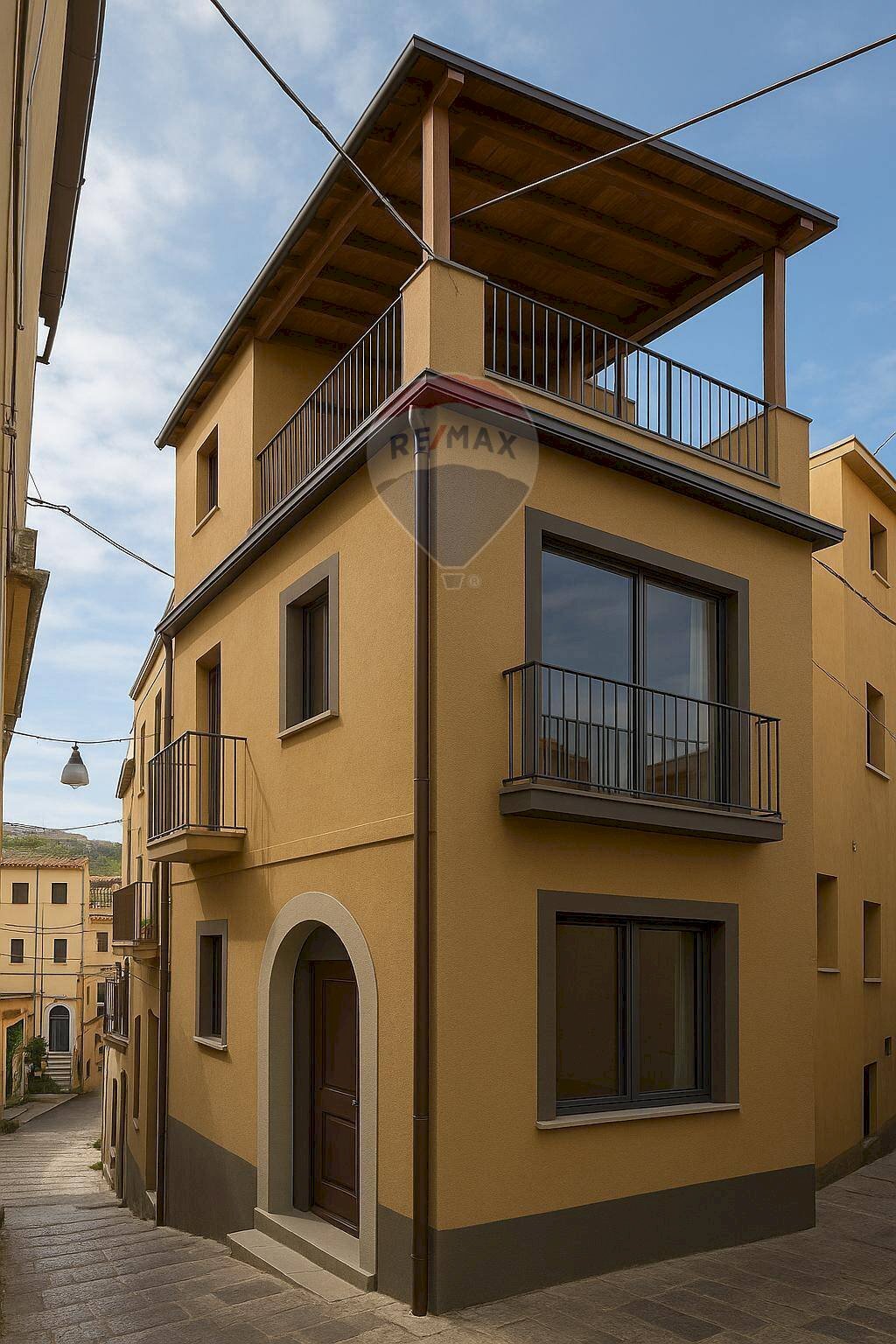 Casa all\'aperto - Casa indipendente Via Salbona
 
9/11, Caltagirone - foto 1