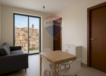 Sala da pranzo - Casa indipendente Via Salbona
 
9/11, Caltagirone - foto 5
