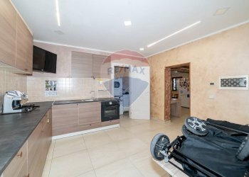 Cucina - Apartment Via Iacopo da Lentini
 
23, Mascalucia - photo 8