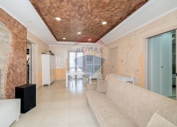 Sala da pranzo - Apartment Via Iacopo da Lentini
 
23, Mascalucia - photo 17