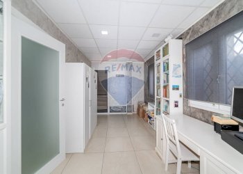 Hall / corridoio - Apartment Via Iacopo da Lentini
 
23, Mascalucia - photo 20