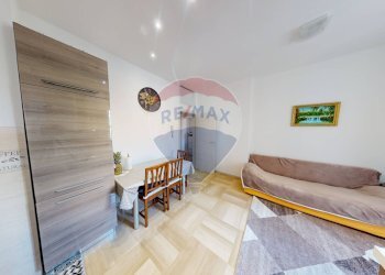 Sala da pranzo - Bilocale Via Tiziano
 
7, Pioltello - foto 4