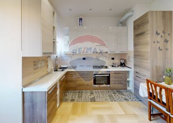 Cucina - Bilocale Via Tiziano
 
7, Pioltello - foto 5