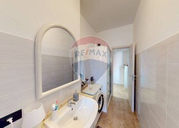 Bagno - Bilocale Via Tiziano
 
7, Pioltello - foto 11