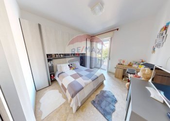 Camera / camera da letto - Bilocale Via Tiziano
 
7, Pioltello - foto 12