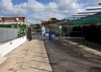 Terrazza - Villa Via Tanaro
 
84, Ardea - foto 2