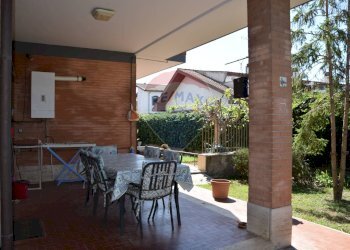 Terrazza - Villa Via Tanaro
 
84, Ardea - foto 15