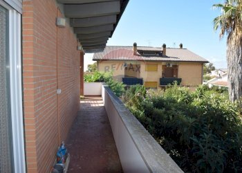 Balcone - Villa Via Tanaro
 
84, Ardea - foto 32