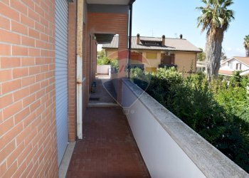 Balcone - Villa Via Tanaro
 
84, Ardea - foto 31