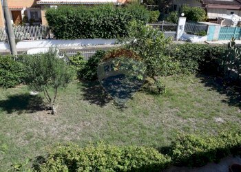 Giardino - Villa Via Tanaro
 
84, Ardea - foto 32