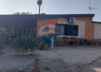 Casa all\'aperto - Terreno agricolo C.da Imaccari Soprano
 
snc, Mirabella Imbaccari - foto 2