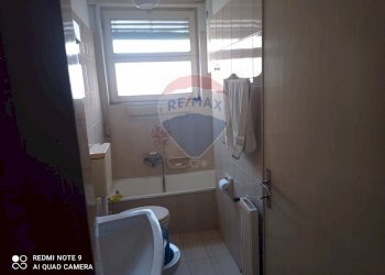 Bagno - Appartamento via vittorio emanuele
 
231, Giardini-Naxos - foto 3