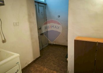 Hall / corridoio - Trilocale Via Solferino
 
31, Calatabiano - foto 6