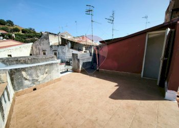 Terrazza - Trilocale Via Solferino
 
31, Calatabiano - foto 26