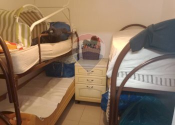 Camera / camera da letto - Villa Via sciarrano
 
18, Catania - foto 26