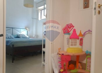 Camera / camera da letto - Villa Via sciarrano
 
18, Catania - foto 42