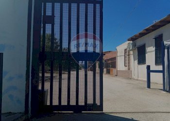 Edificio all\'aperto - Villa Via sciarrano
 
18, Catania - foto 79