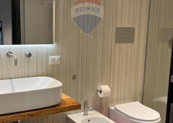 Bagno - Trilocale Via Del Vecchio Bastione
 
15, Catania - foto 22