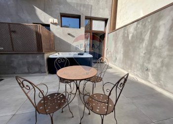 Terrazza - Trilocale Via Del Vecchio Bastione
 
15, Catania - foto 26