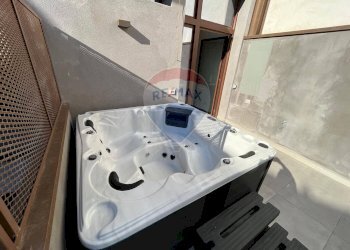 Bagno - Trilocale Via Del Vecchio Bastione
 
15, Catania - foto 33