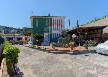 Edificio all\'aperto - Villa Contrada Vina, Capo d'Orlando - foto 79