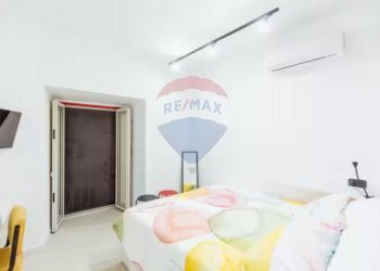 Camera / camera da letto - Bilocale Via Chiaia
 
37, Napoli - foto 11