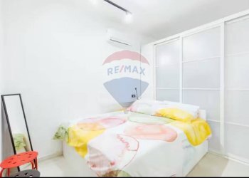 Camera / camera da letto - Bilocale Via Chiaia
 
37, Napoli - foto 14