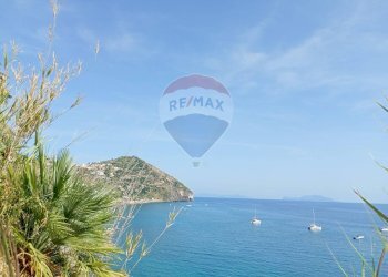 Vista dell\'acqua - Appartamento via Fondolillo, Serrara Fontana - foto 10