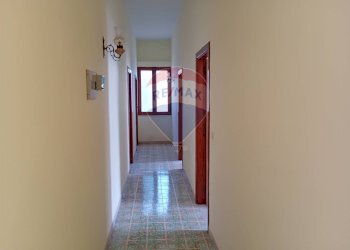 Hall / corridoio - Appartamento via Fondolillo, Serrara Fontana - foto 17