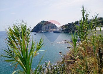 Vista dell\'acqua - Appartamento via Fondolillo, Serrara Fontana - foto 1