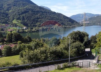Vista delle montagne - Terreno edificabile Endine Gaiano - foto 1