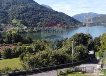 Vista delle montagne - Terreno edificabile Endine Gaiano - foto 6