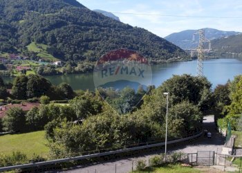 Vista delle montagne - Terreno edificabile Endine Gaiano - foto 10