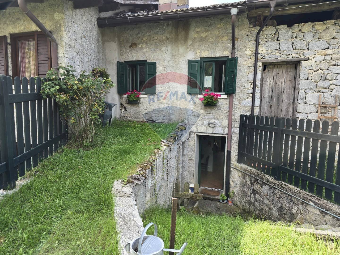 Casa all\'aperto - Casa semi indipendente Loc. Pradellano
 
39, Pieve Tesino - foto 1