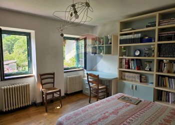 Camera / camera da letto - Casa semi indipendente Loc. Pradellano
 
39, Pieve Tesino - foto 14