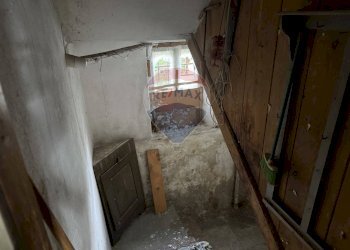 Stanza vuota - Semi-detached house Via Fortogna
 
43, Longarone - photo 12