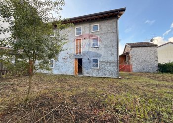 Casa all\'aperto - Independent house Via dogna
 
293, Longarone - photo 4