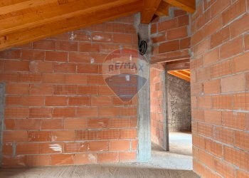 Dettagli - Independent house Via dogna
 
293, Longarone - photo 28